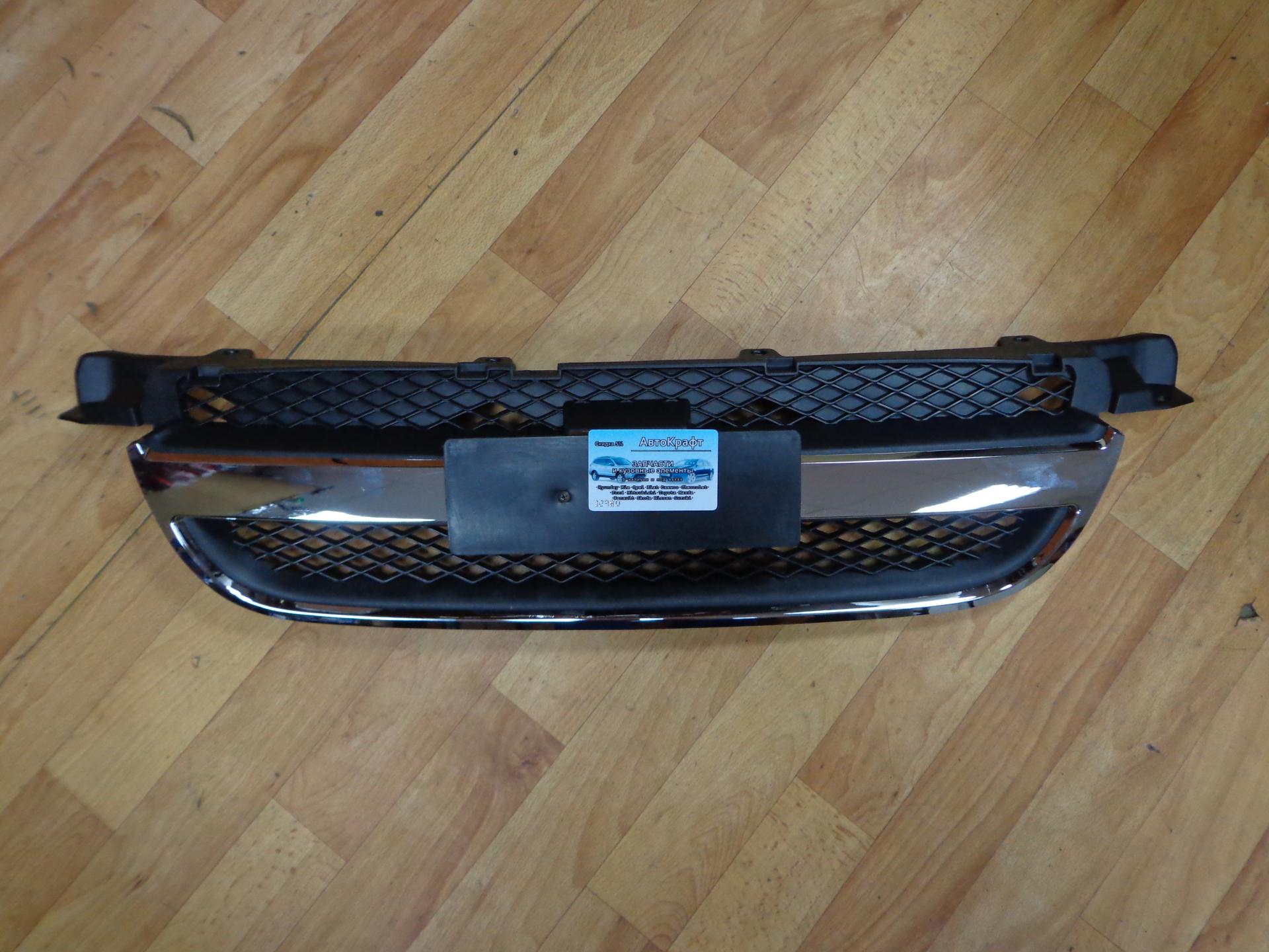 Решетка радиатора хром/черный  Chevrolet Aveo 06-SDN 96490594