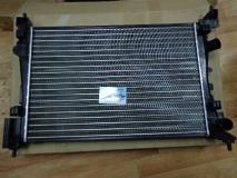 Радиатор охлаждения Opel Corsa D 1.0L-1.4L 1300279