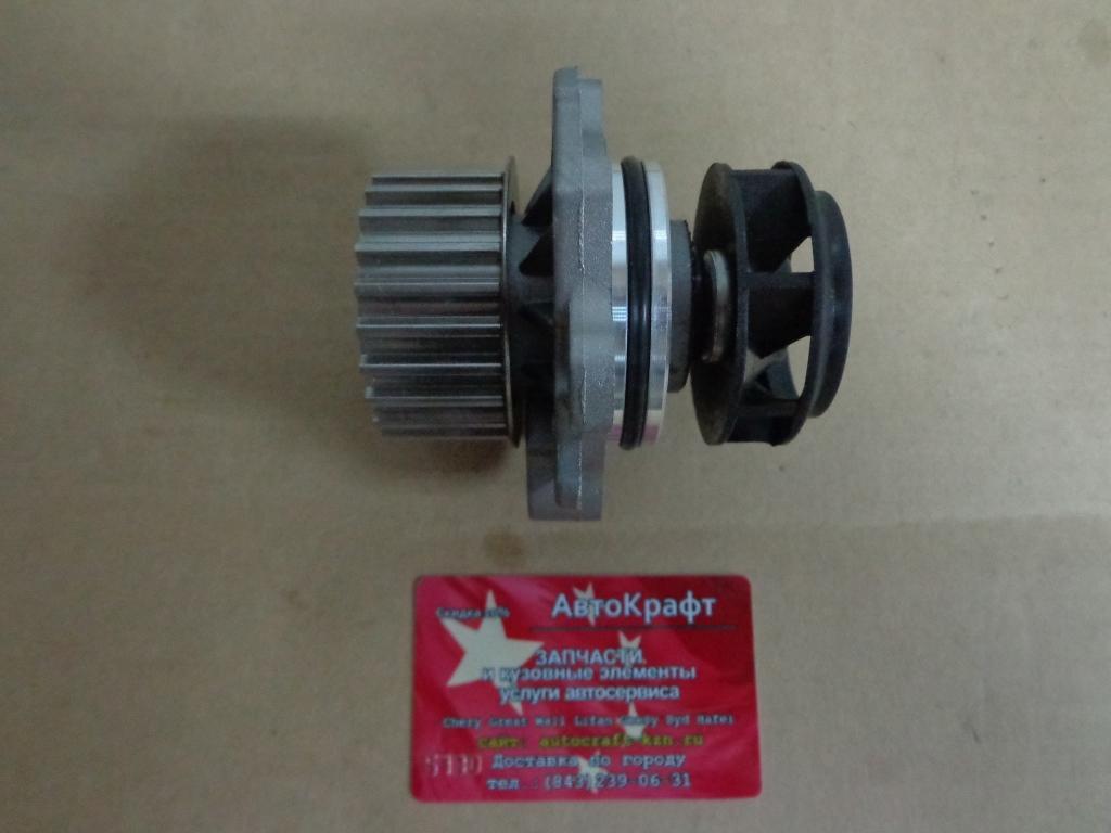 Помпа водяная FAW Besturn B50 