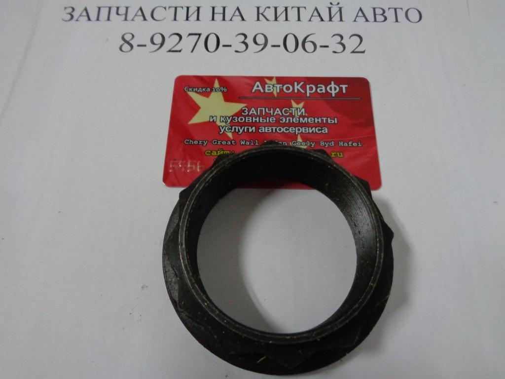 Гайка фланца редуктора (белая кабина) Dong Feng 2402ZHS01-072