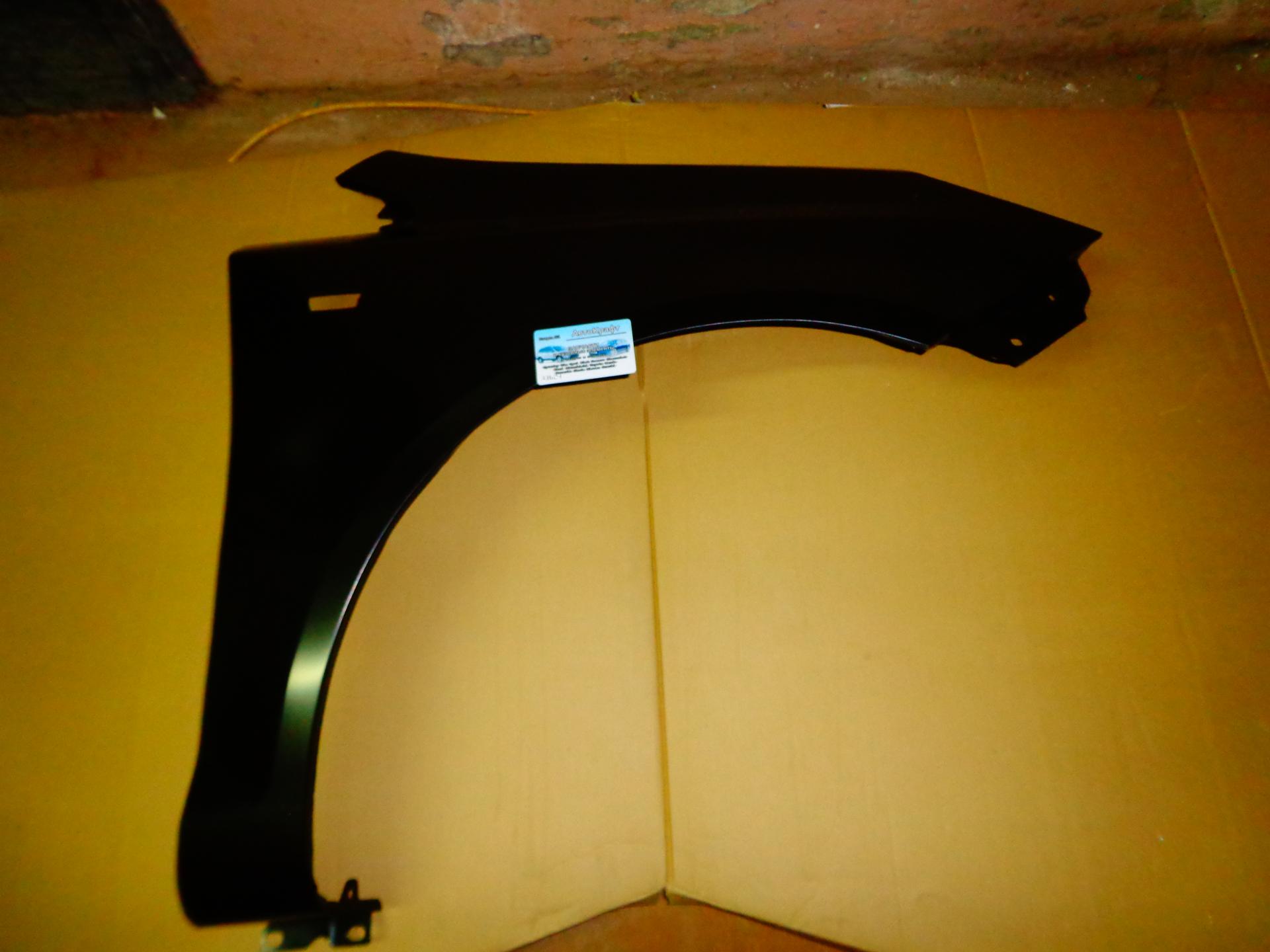 Крыло переднее правое Ford Focus II 2005- 1344393