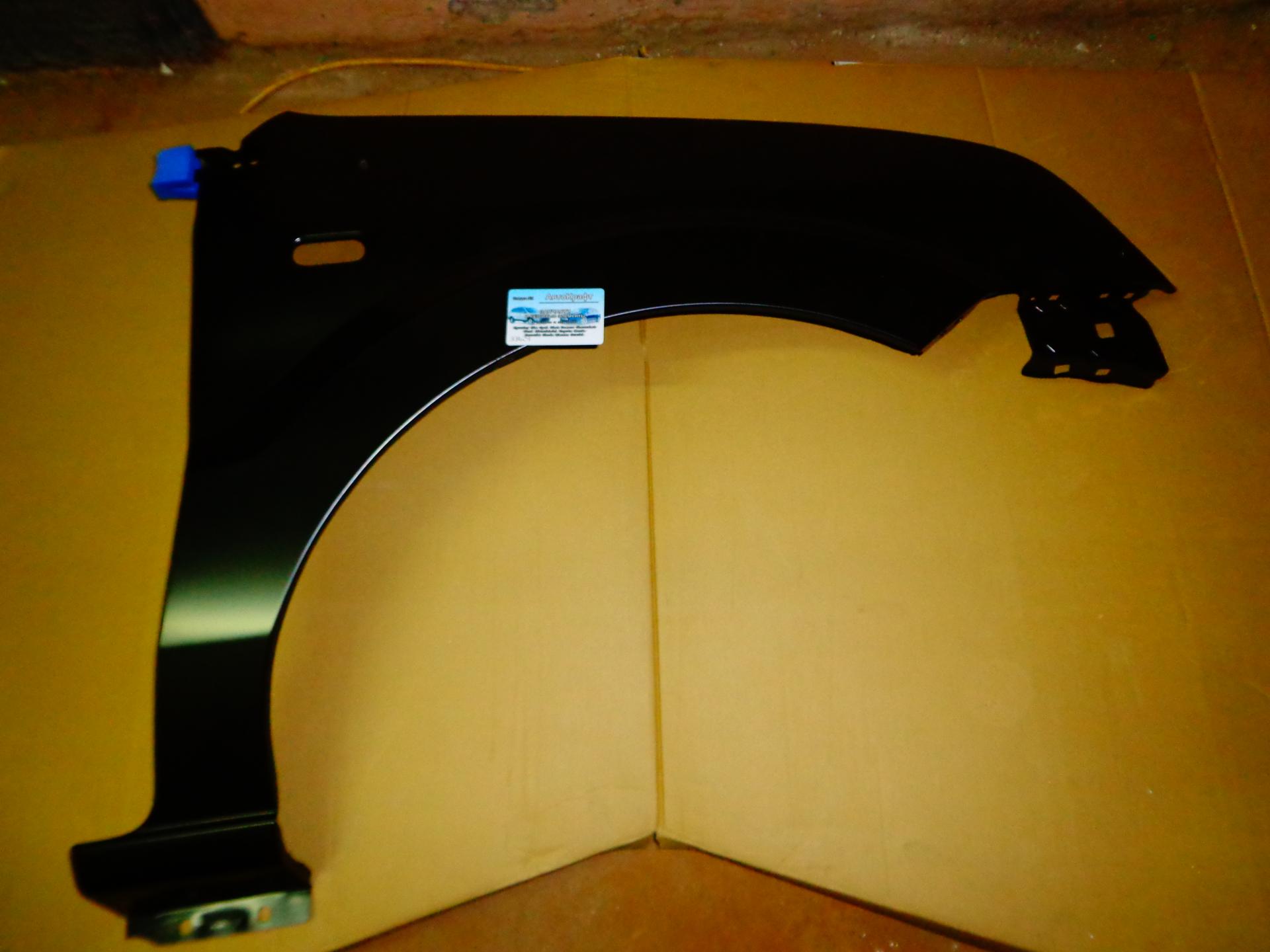 Крыло переднее правое Ford Fusion 2003- 1420114