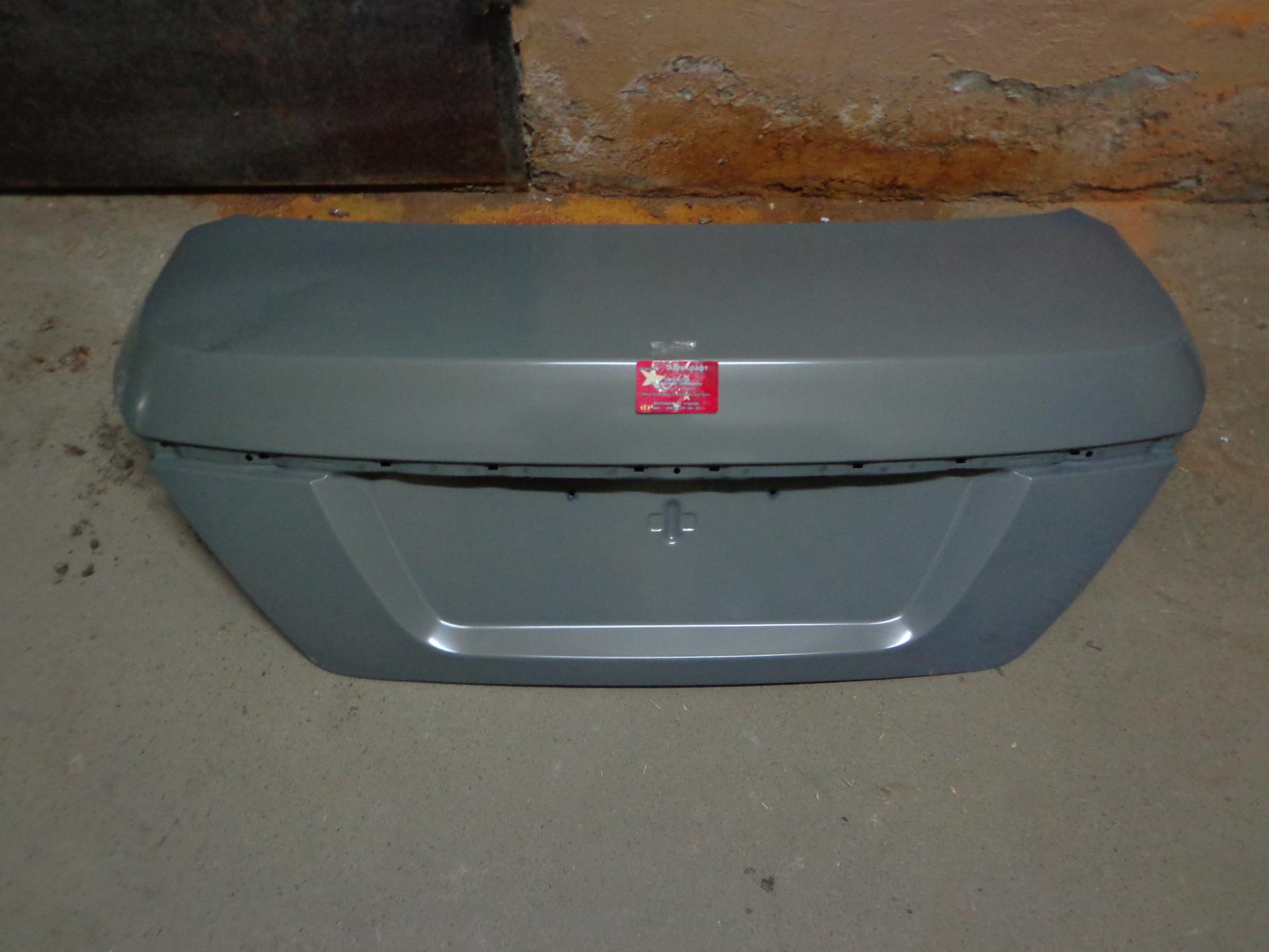 Крышка багажника Geely Emgrand