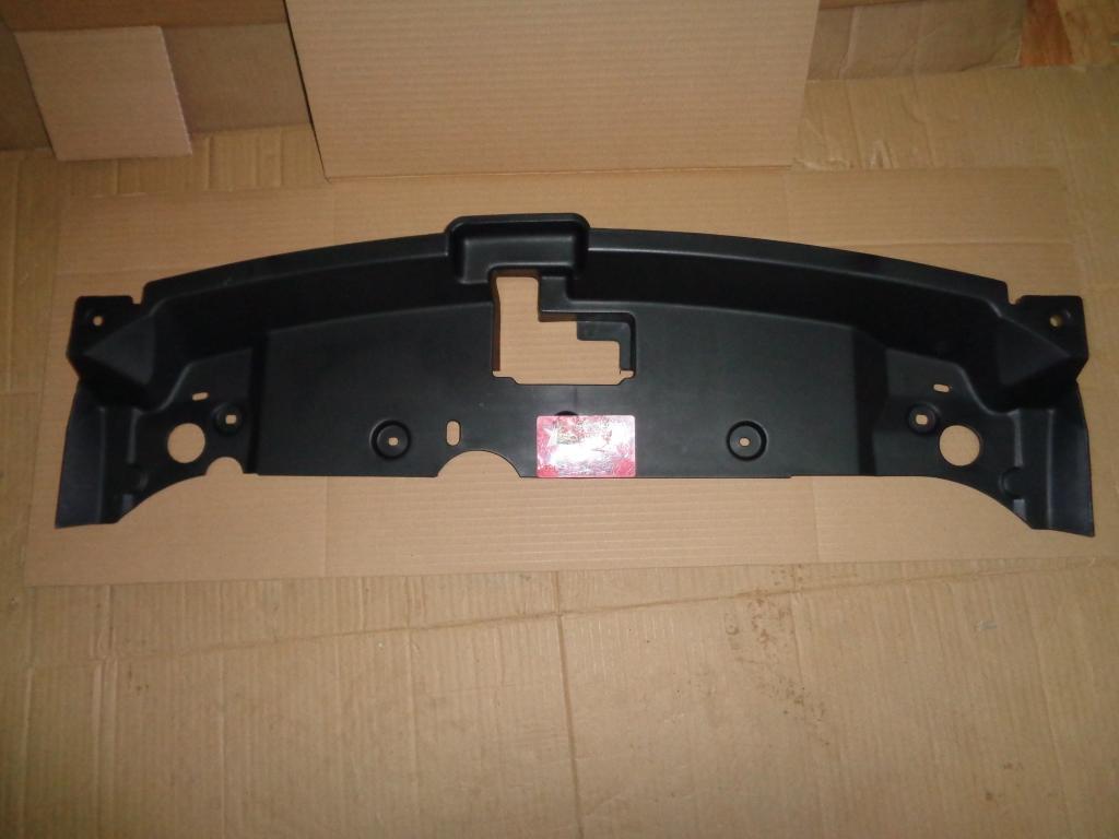 Накладка передней панели под замок Geely GC6