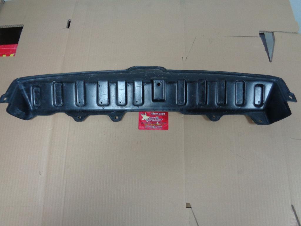 Накладка радиатора верхняя Great Wall Hover M2