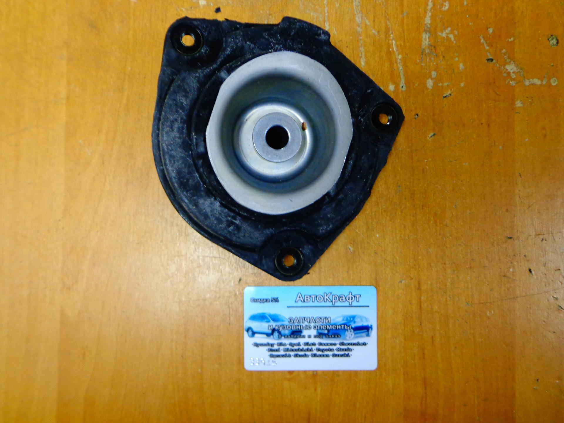 Опора амортизатора переднего правая Nissan Qashqai 54320-JD00B