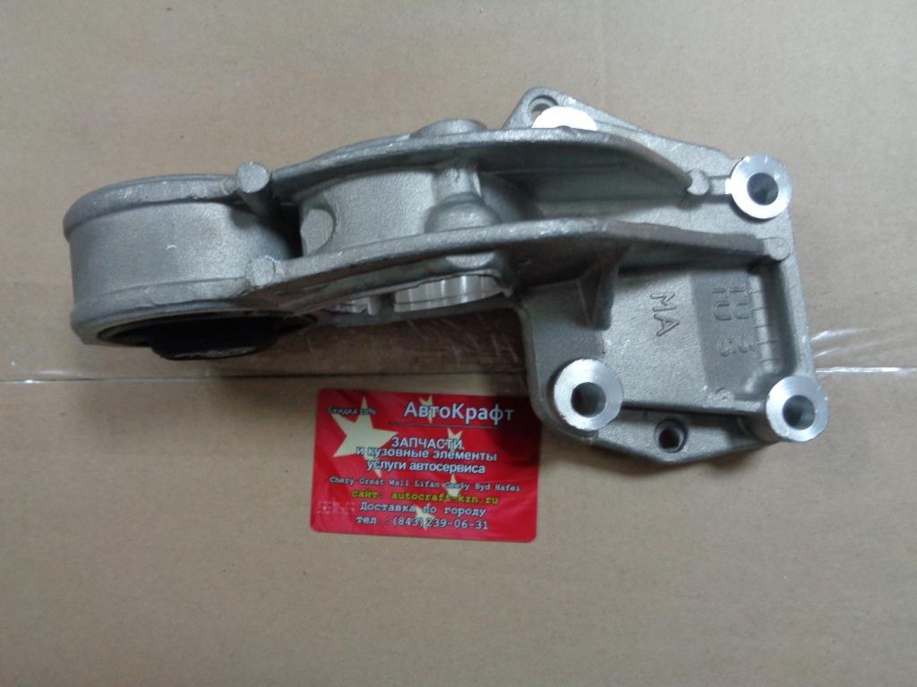 Опора привода правый Dong Feng S30 