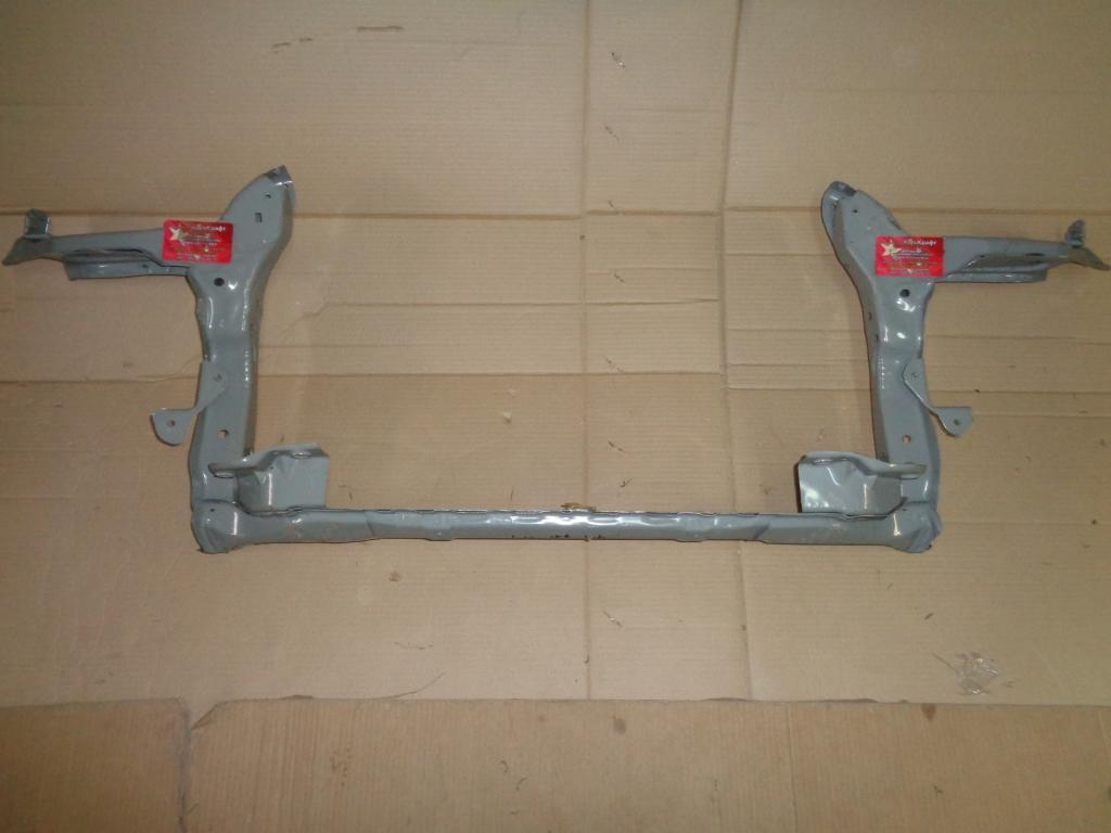 Панель рамки радиатора нижняя  Great Wall Hover H6