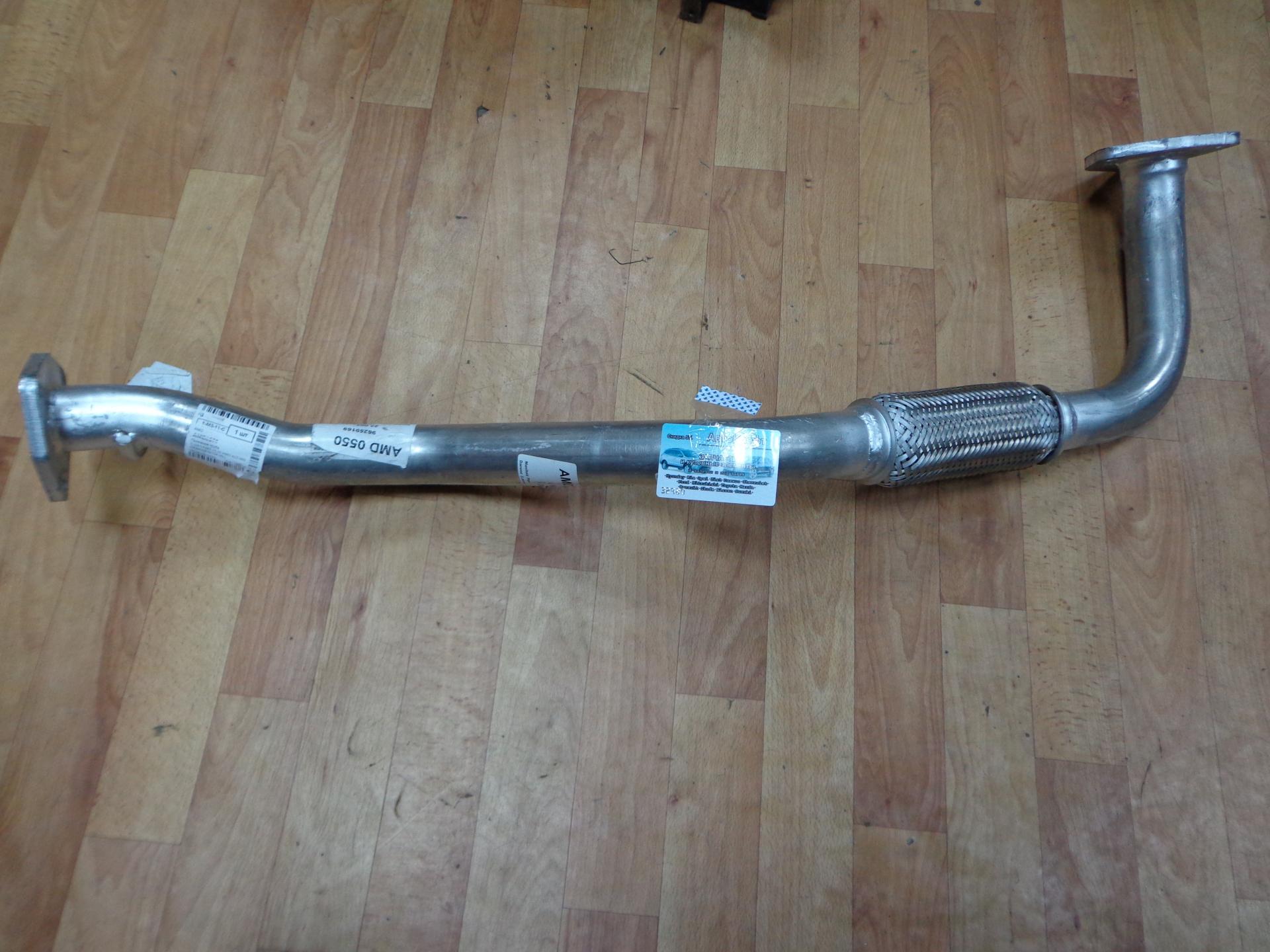 
<span>Приемная труба Chevrolet Lanos</span>

