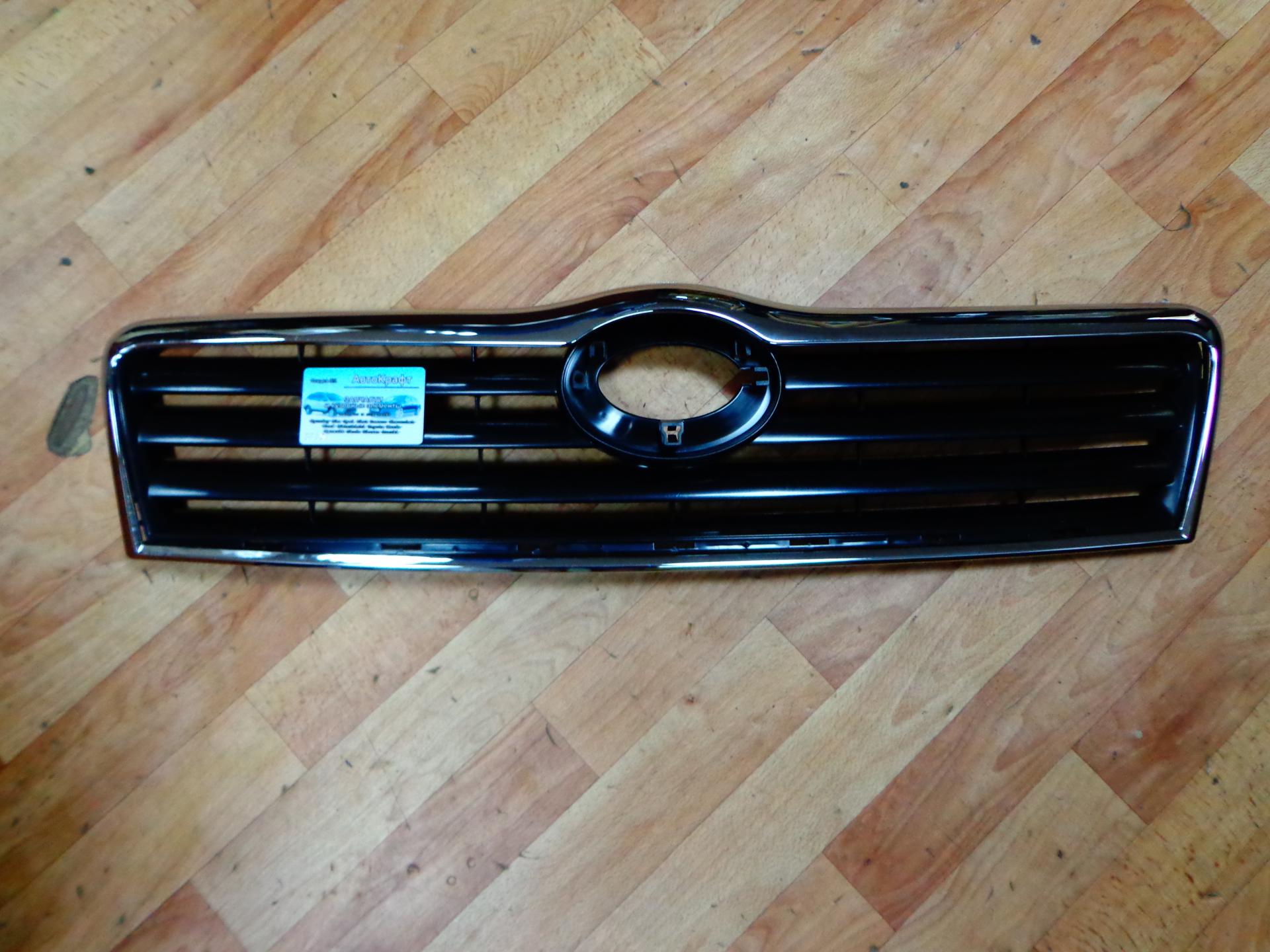 Решетка радиатора Toyota Avensis 2003- 5310005060