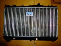 Радиатор охлаждения Chevrolet Lacetti (автомат) 96553378